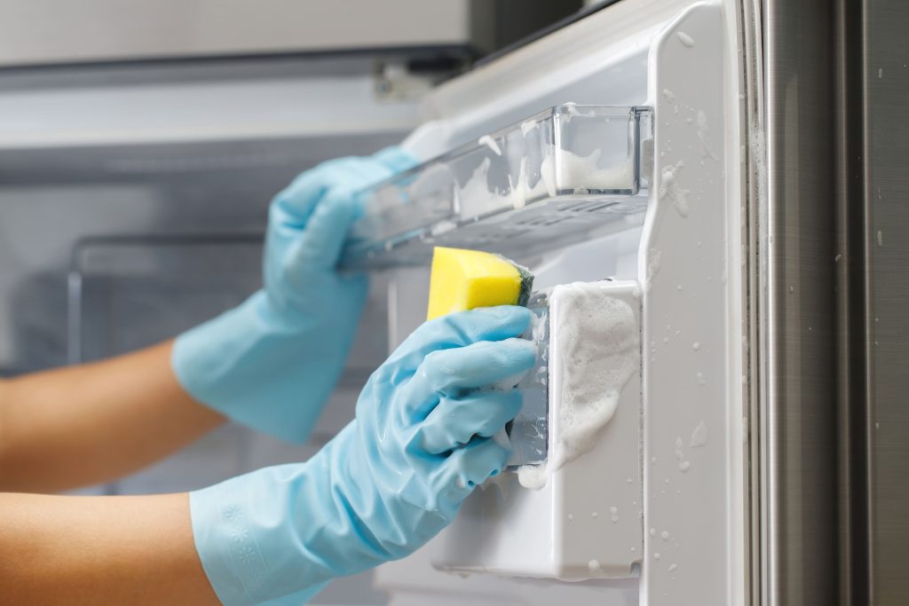 Clean a Refrigerator
